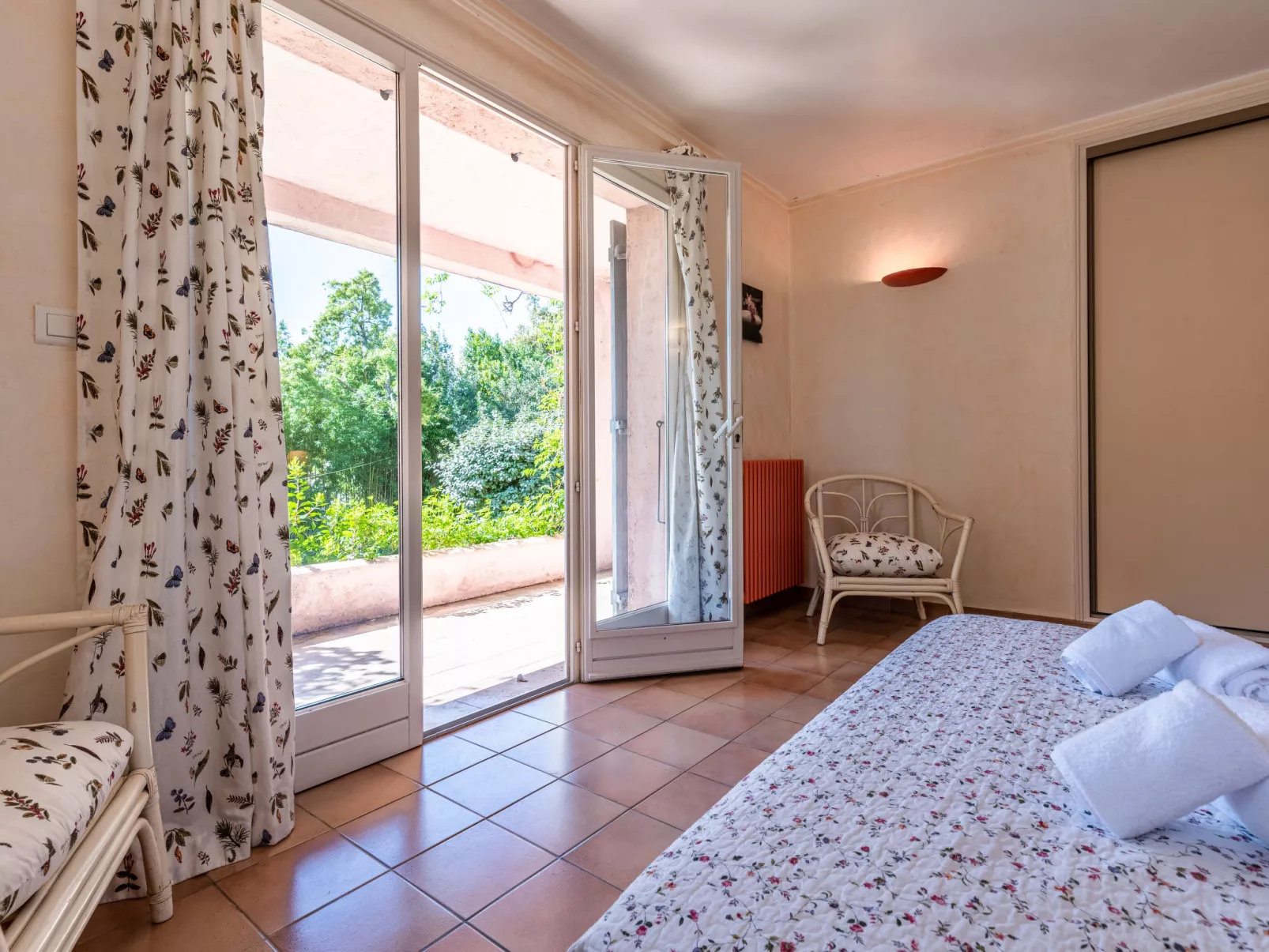 Villa Di Fiori-Inside