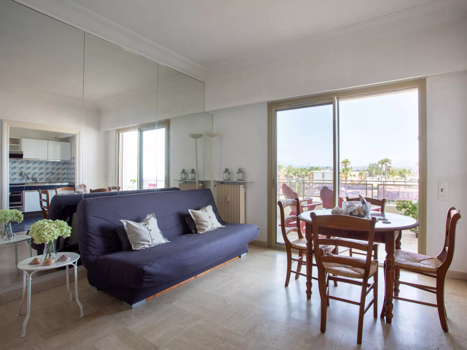 Le corail-Inside
