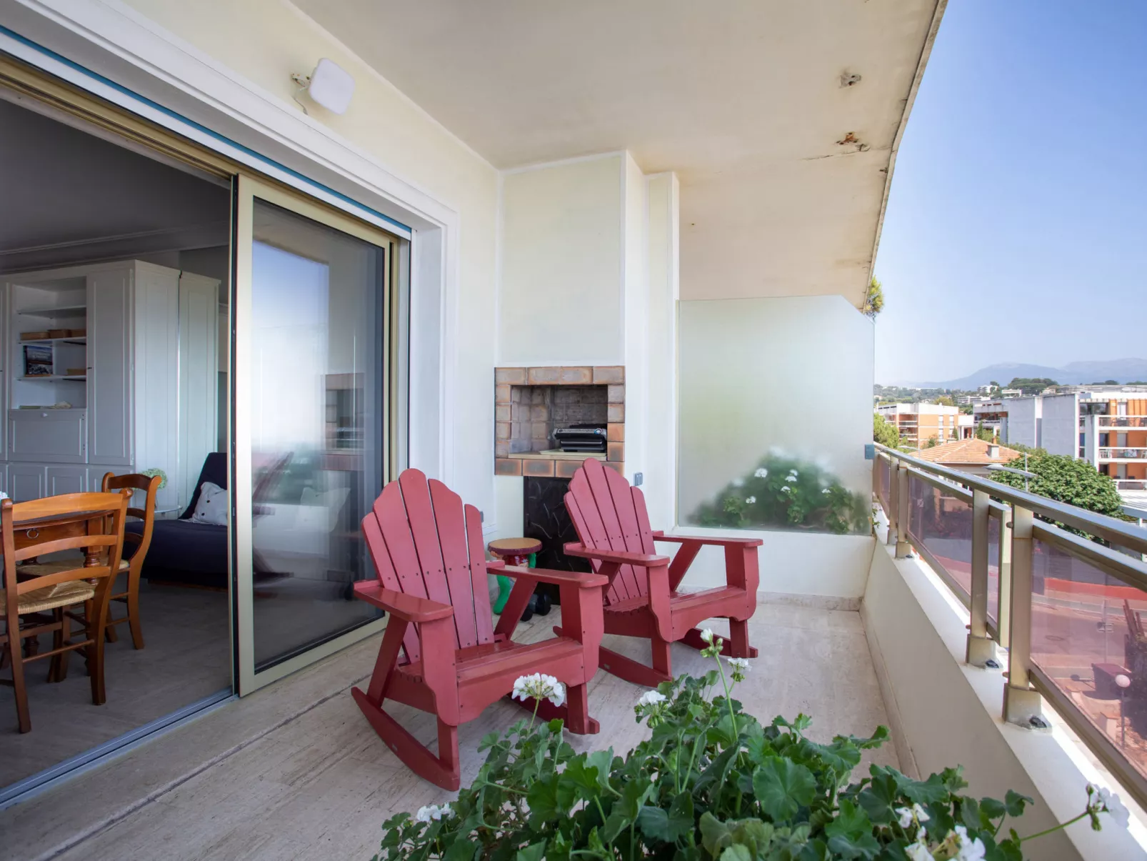 Le corail-Outside