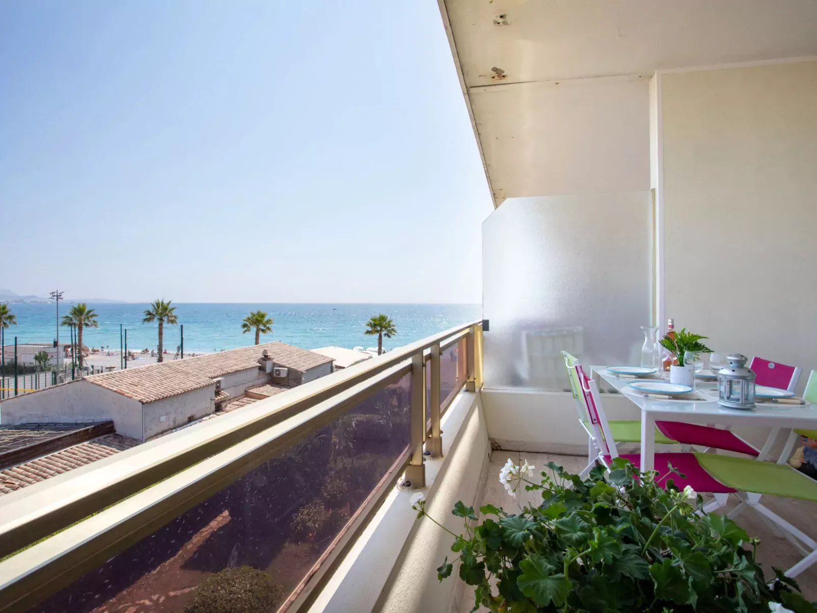 Le corail-Outside
