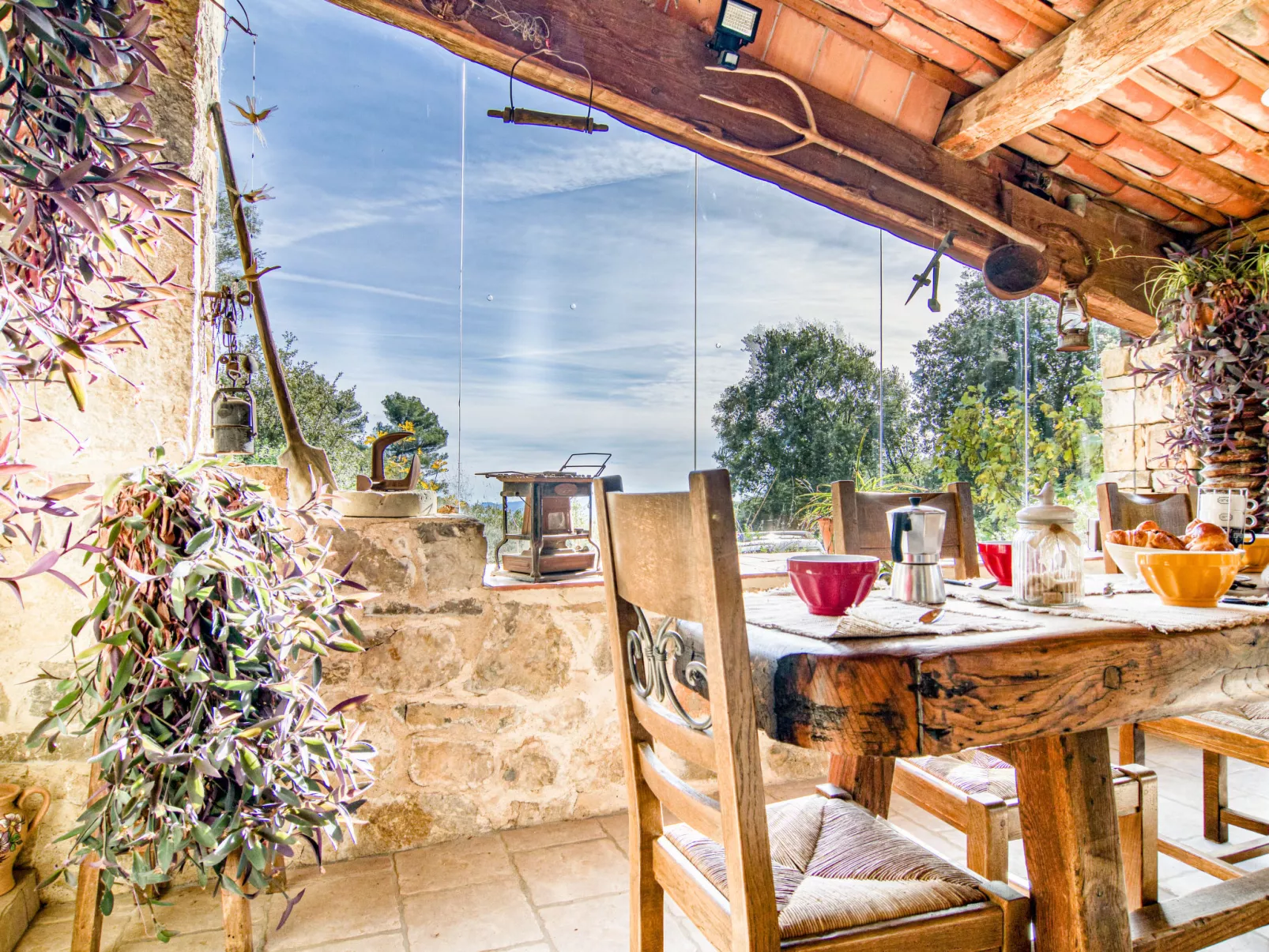 Chez Canard-Inside