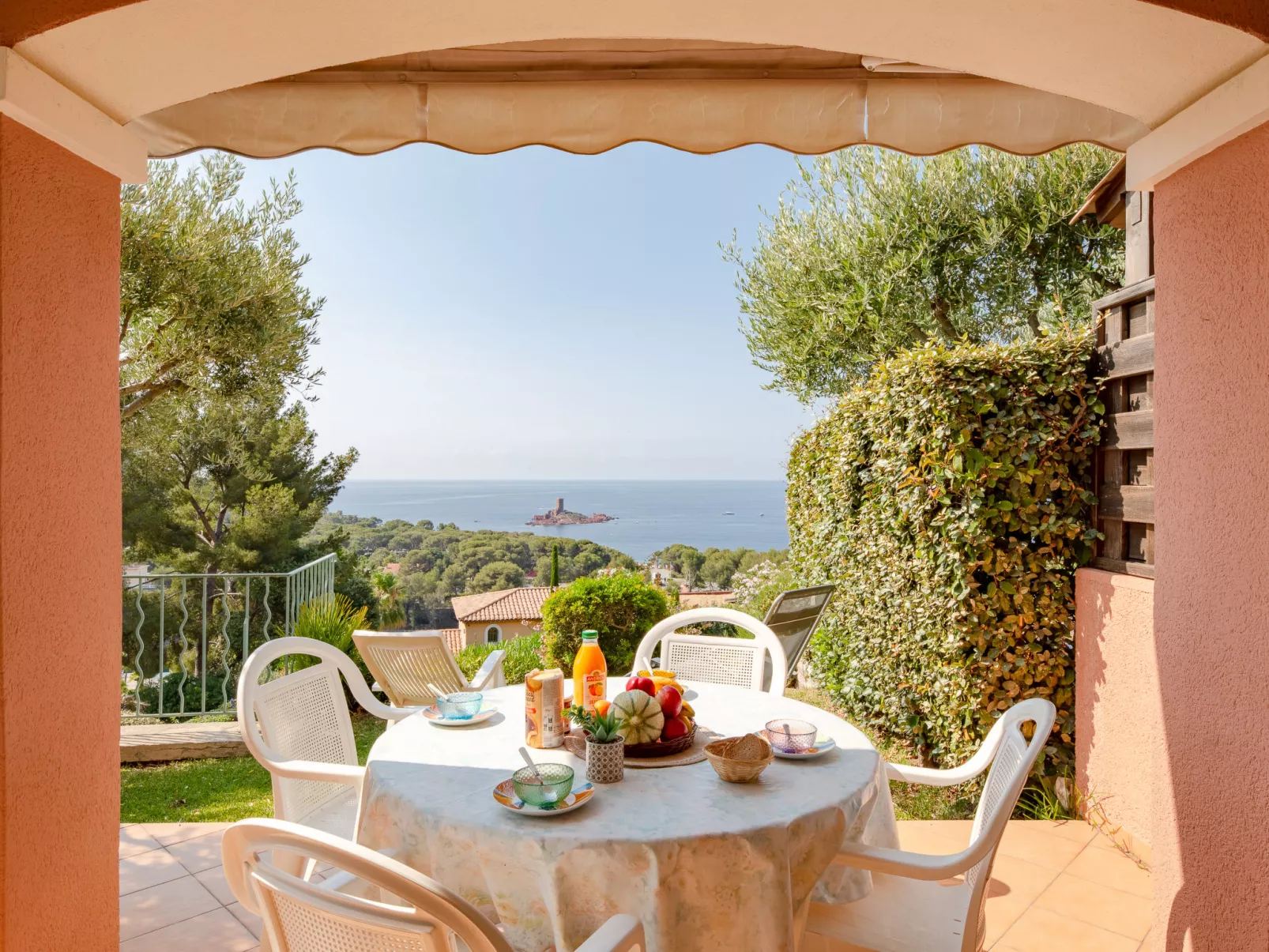 Cap Estérel - Le Hameau (Mini Villa 35)-Draußen