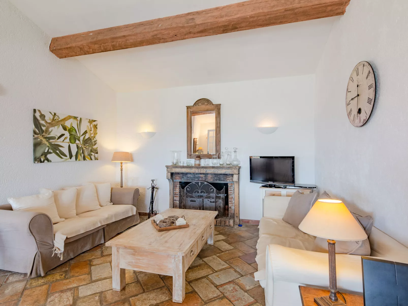 Le Clos d´Estelle-Inside