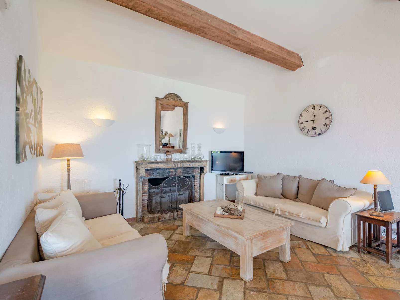 Le Clos d´Estelle-Inside