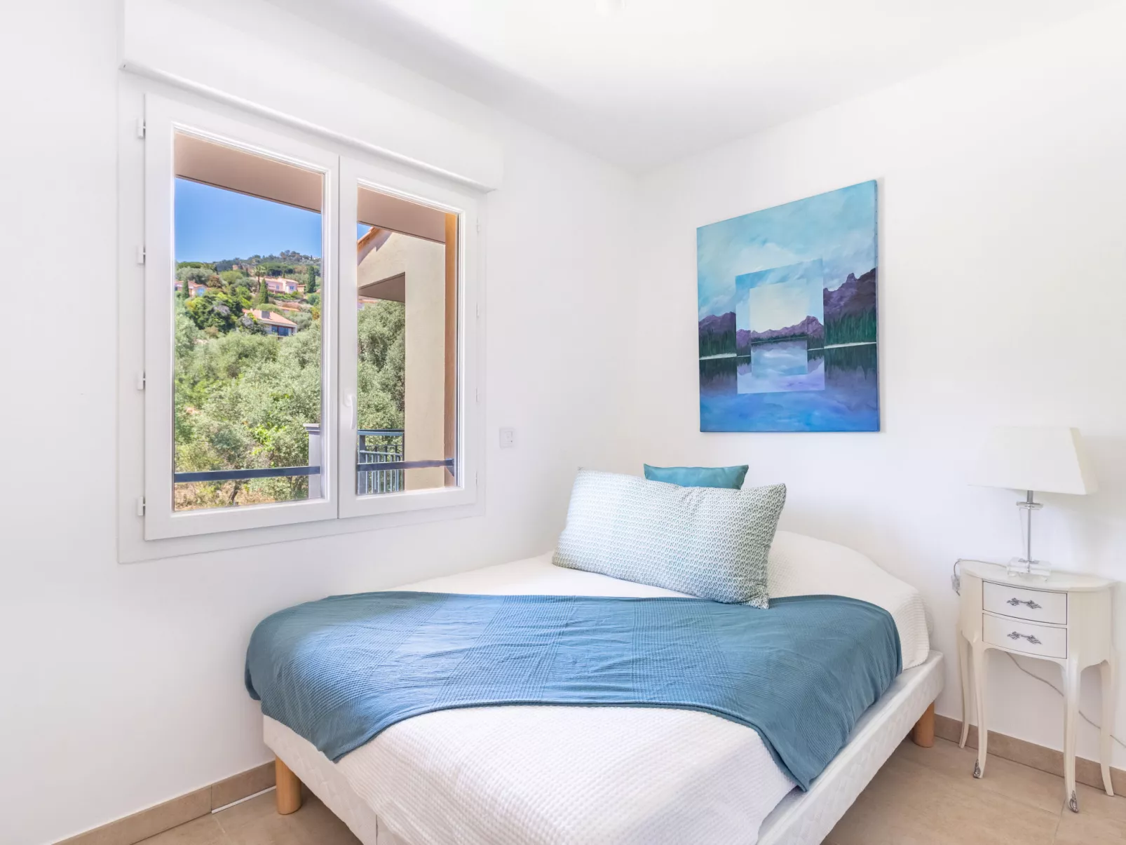 Le Clos Jardin-Inside