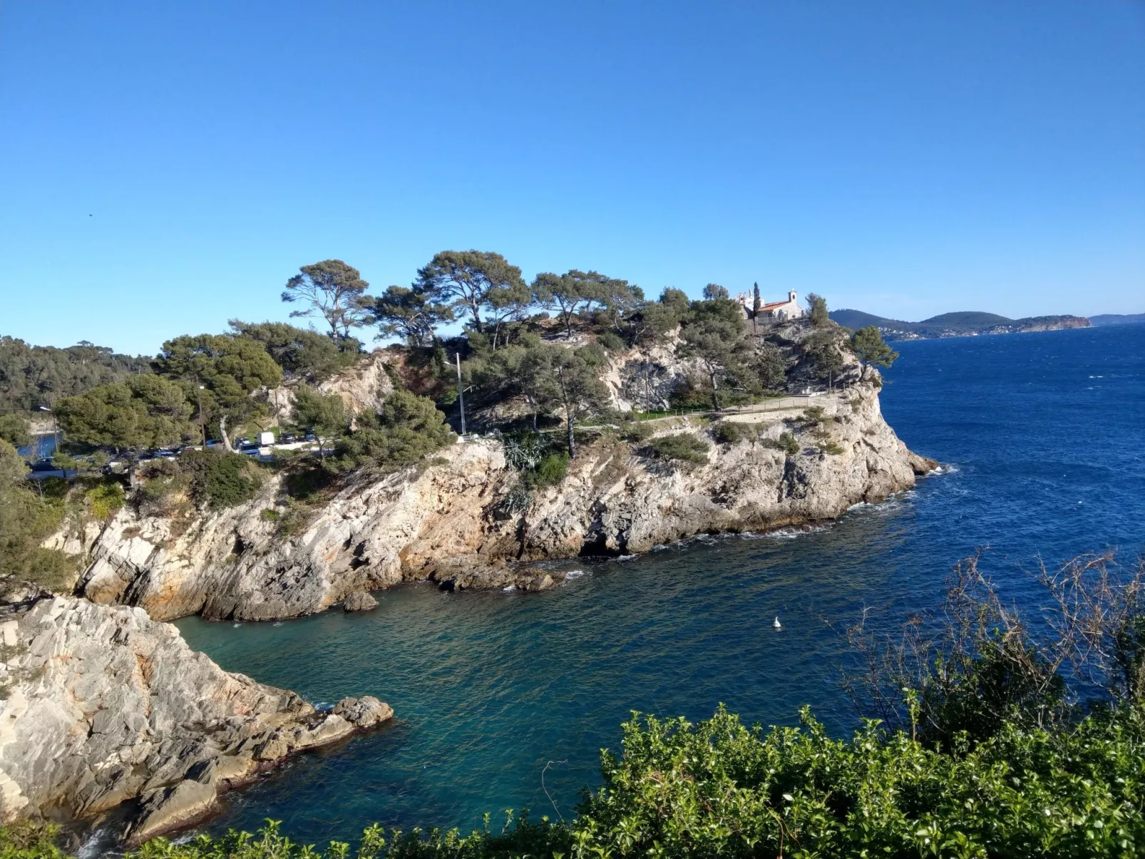 Les Oliviers-Area