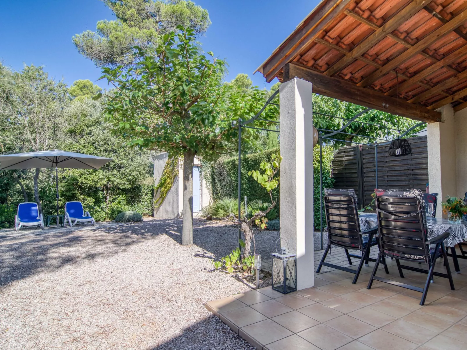 Bastide 1A-Dehors