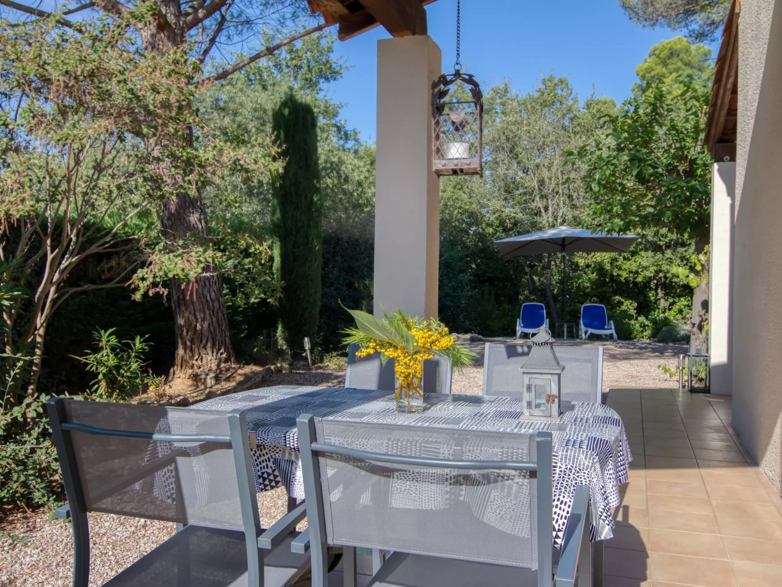 Bastide 1A-Dehors