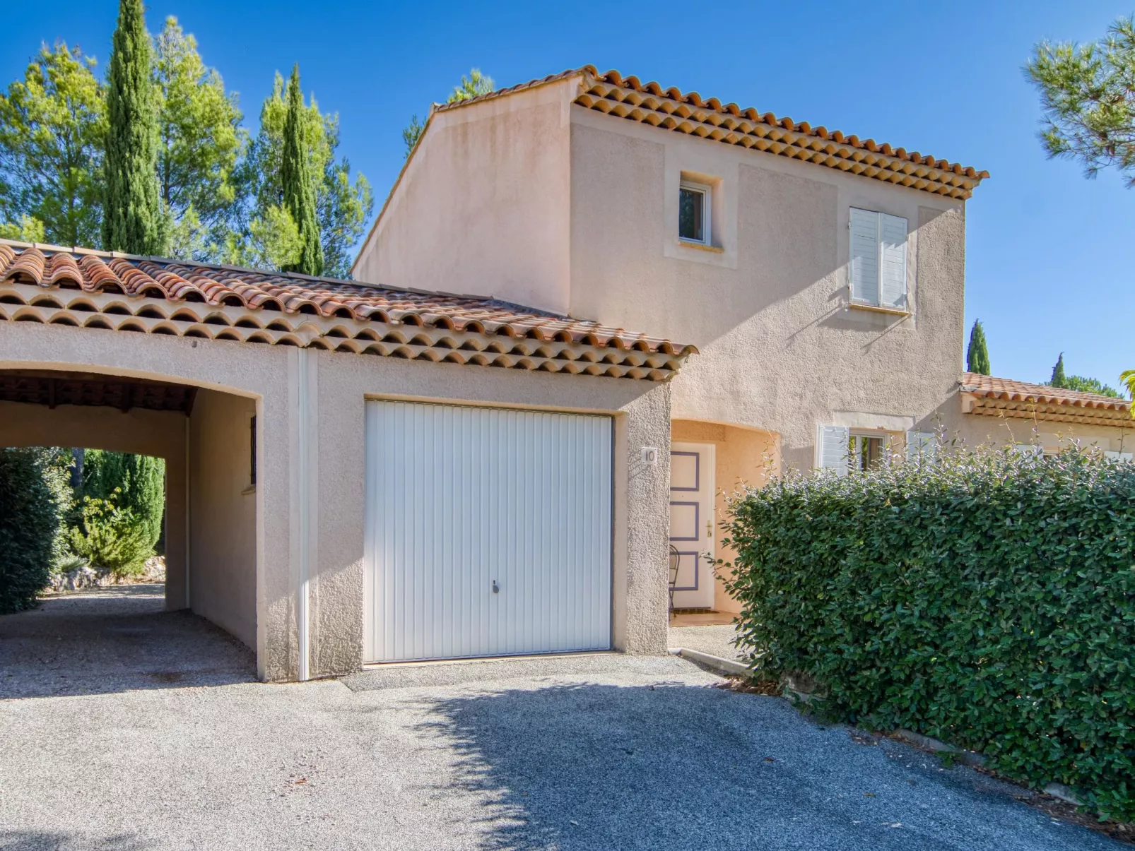 Villa 10-Outside