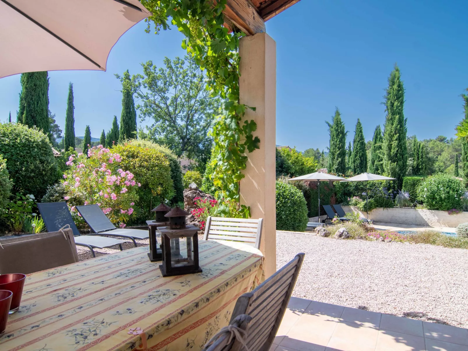 Petit Paradis Villa 44-Draußen