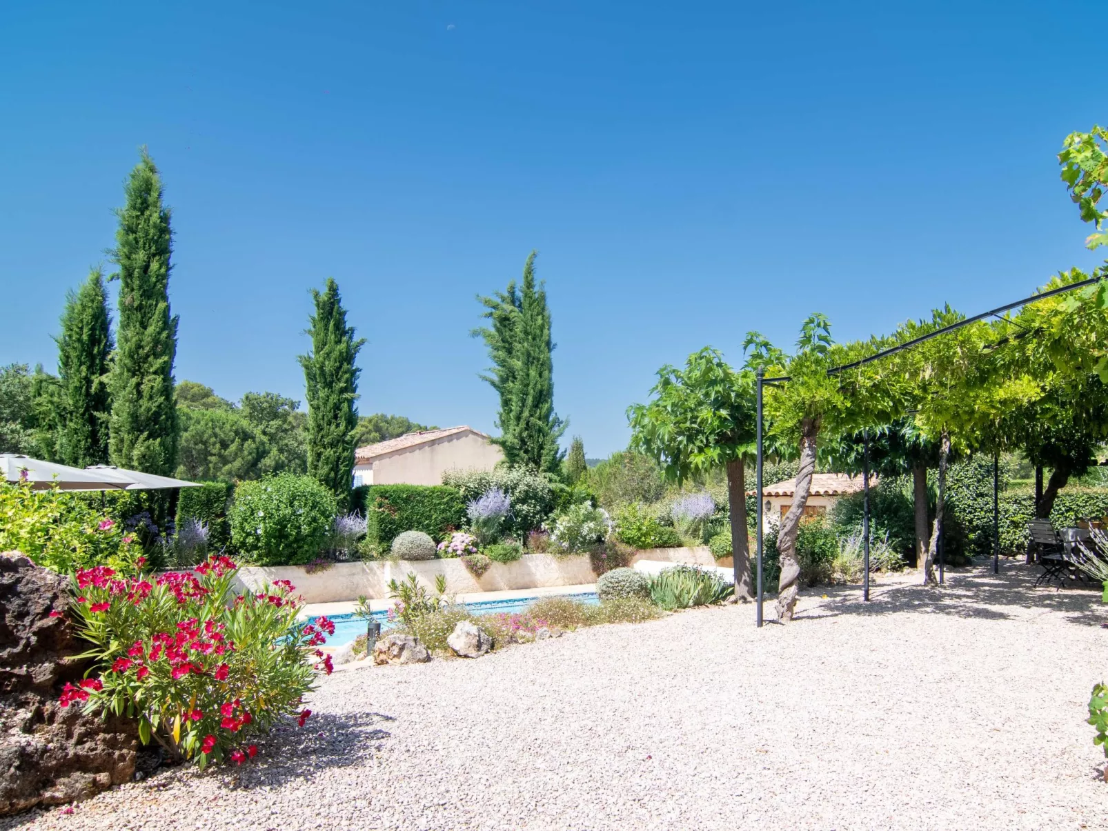 Petit Paradis Villa 44-Draußen