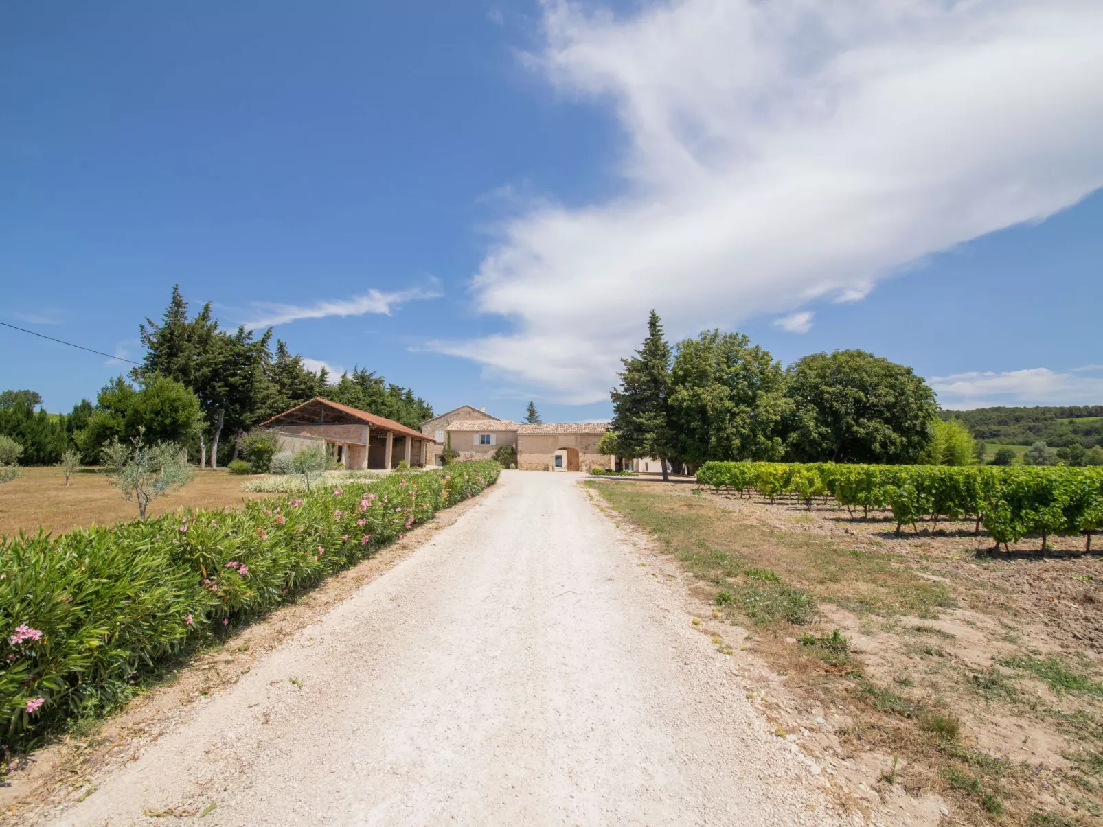 La Machotte-Outside