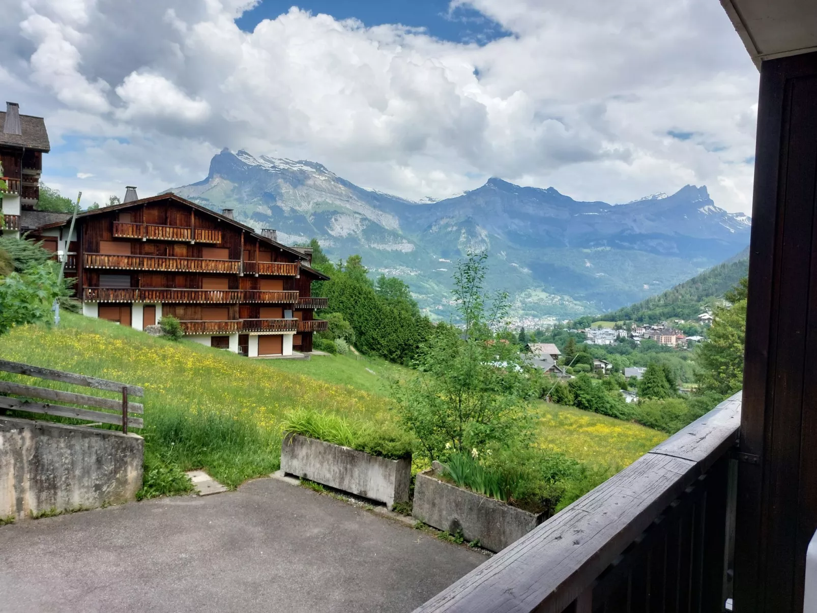 Saint-Gervais d'en Haut-Outside