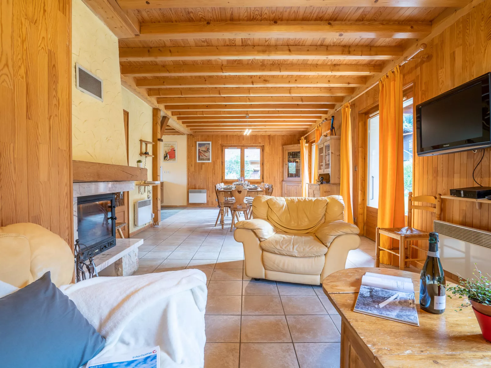 Chalet Mendiaux-Inside