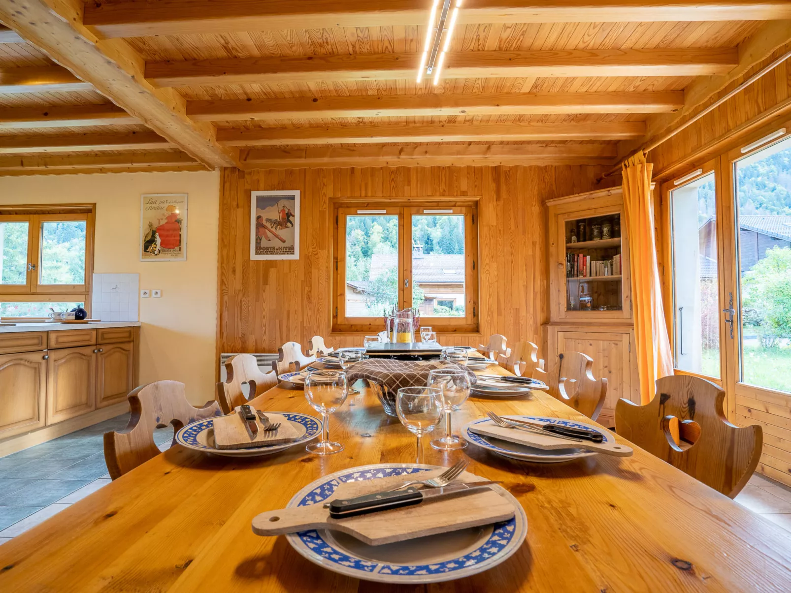 Chalet Mendiaux-Inside
