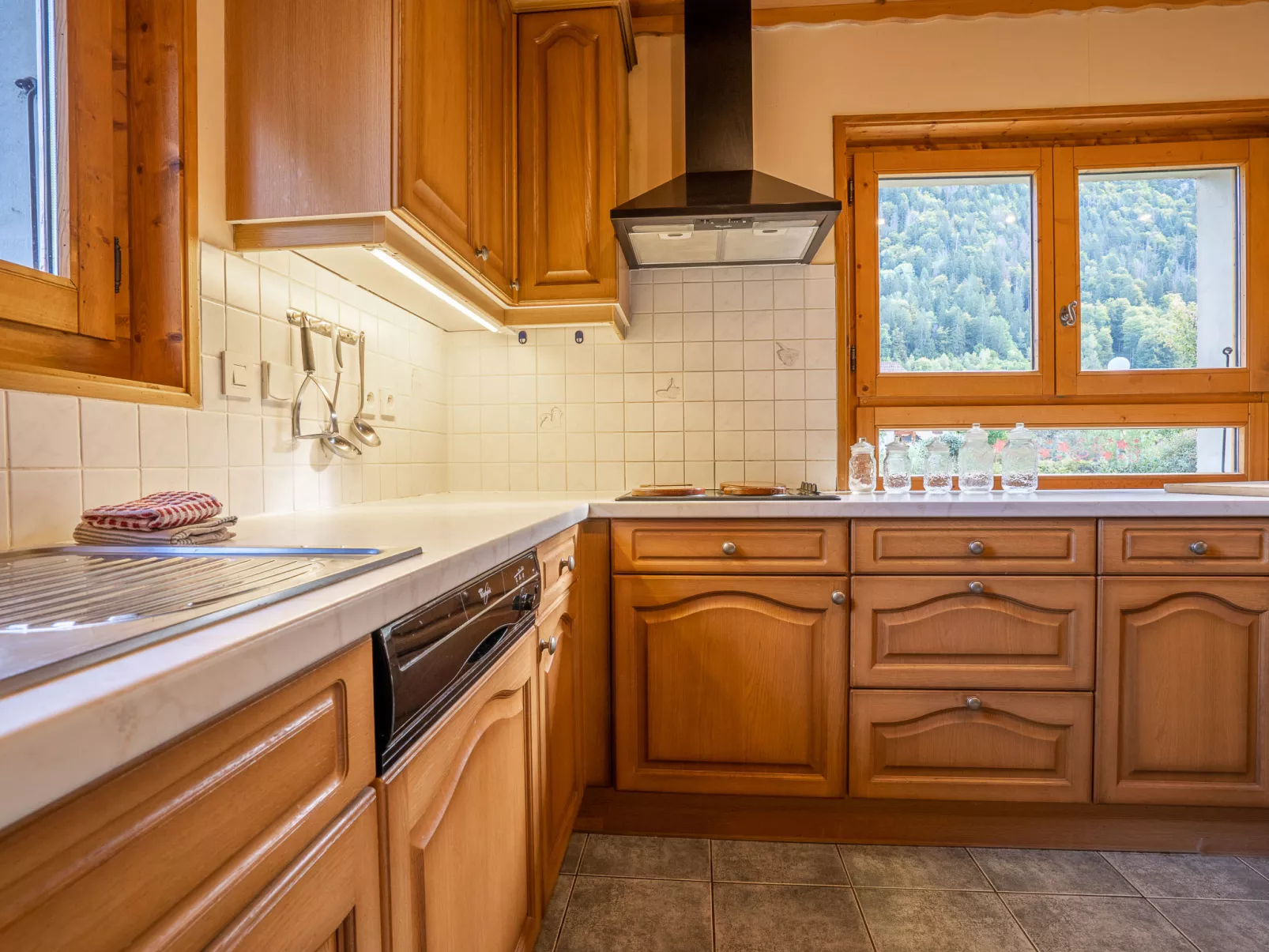 Chalet Mendiaux-Inside