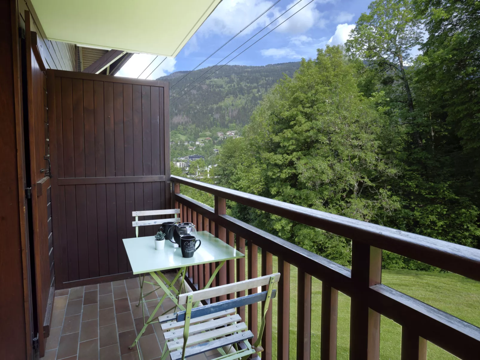La Piste B71-Outside