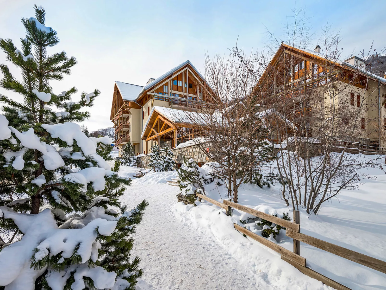 Les Chalets du Galibier-Draußen