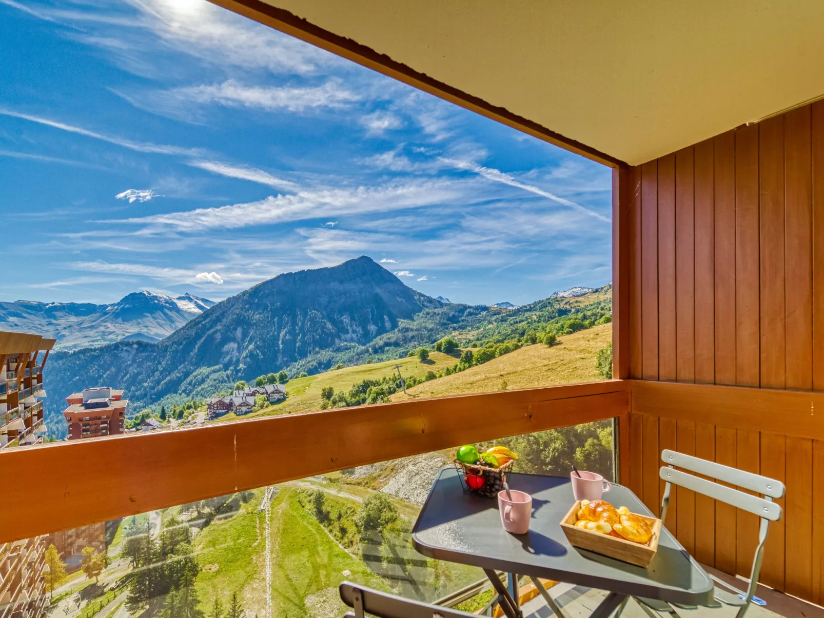 Vostok Zodiaque-Outside