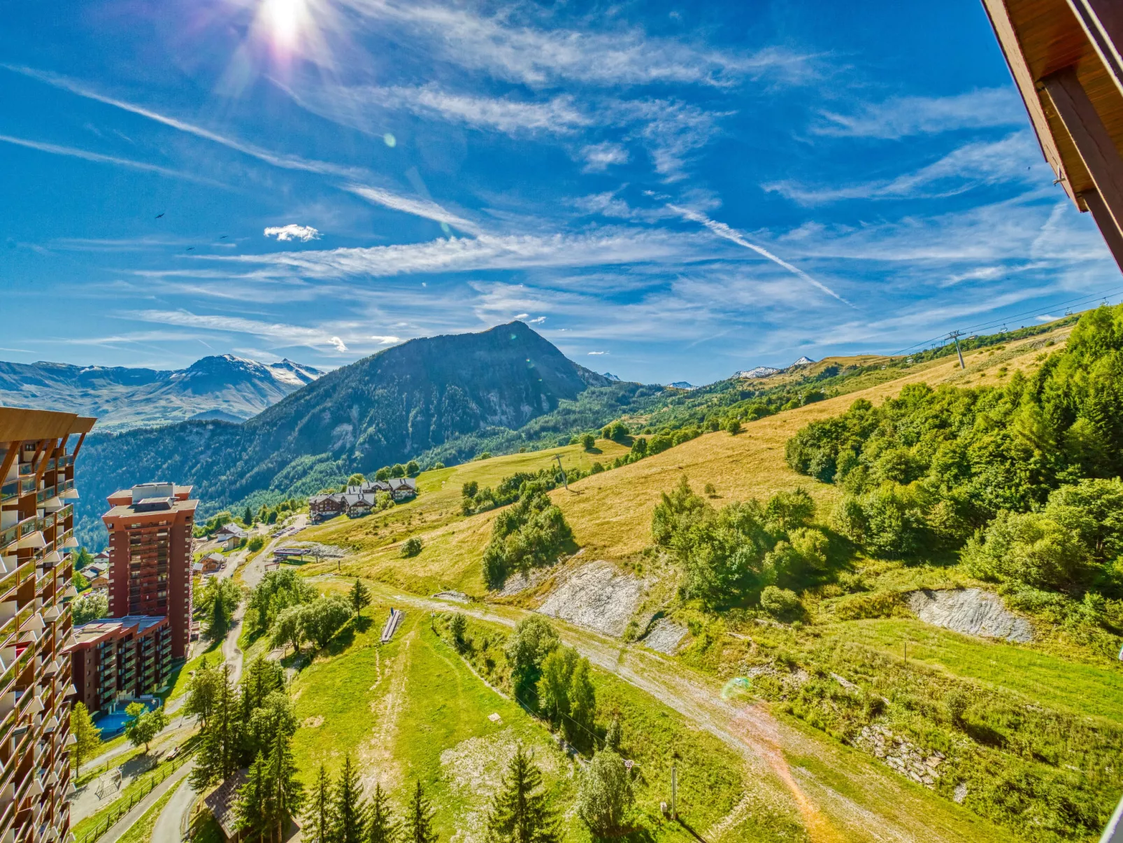 Vostok Zodiaque-Outside