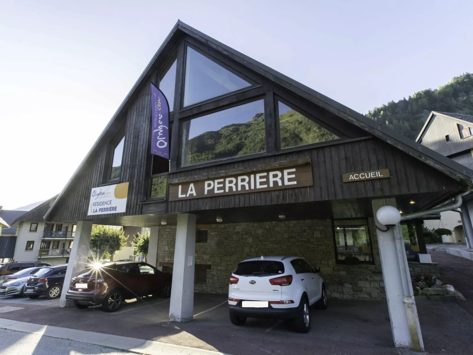 Les Hameaux de la Perrière-Outside