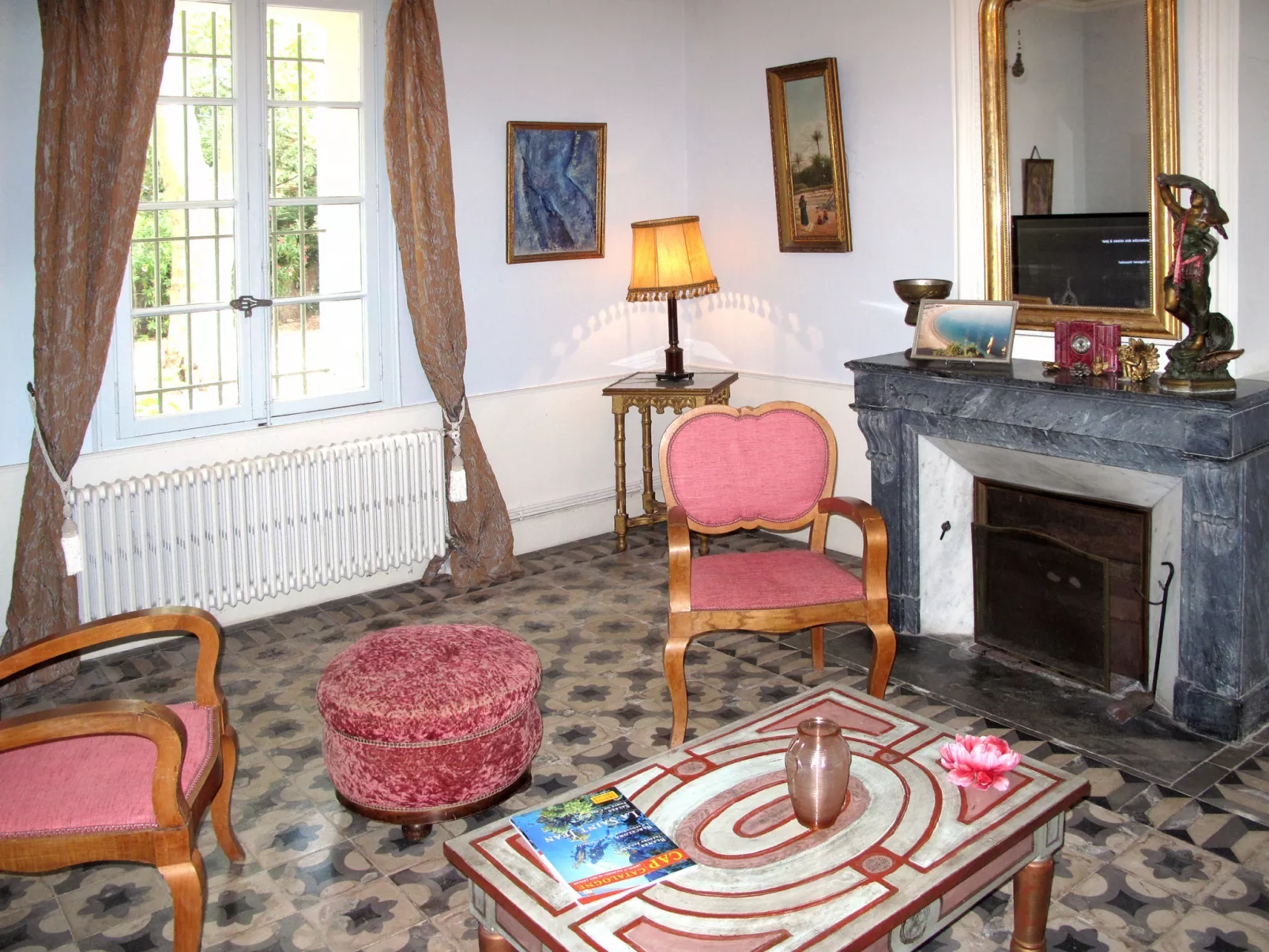 Villa Jaume-Inside
