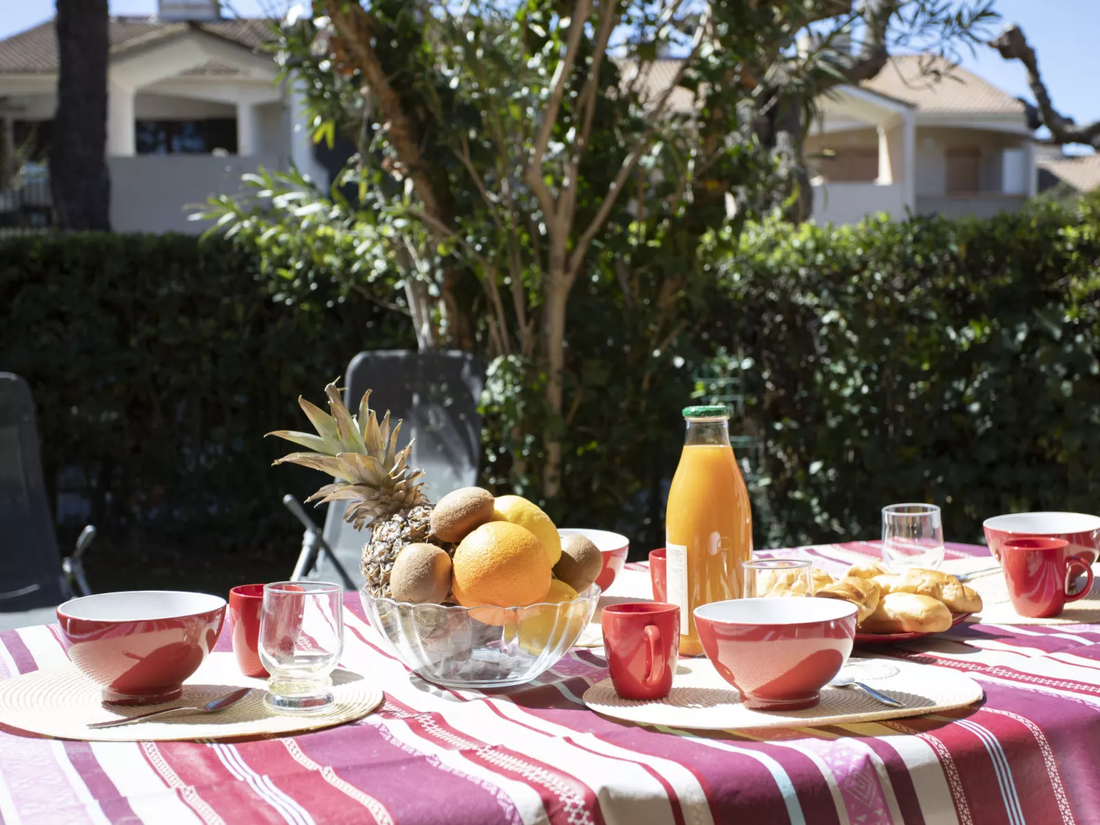 Le Hameau du Rivage-Outside