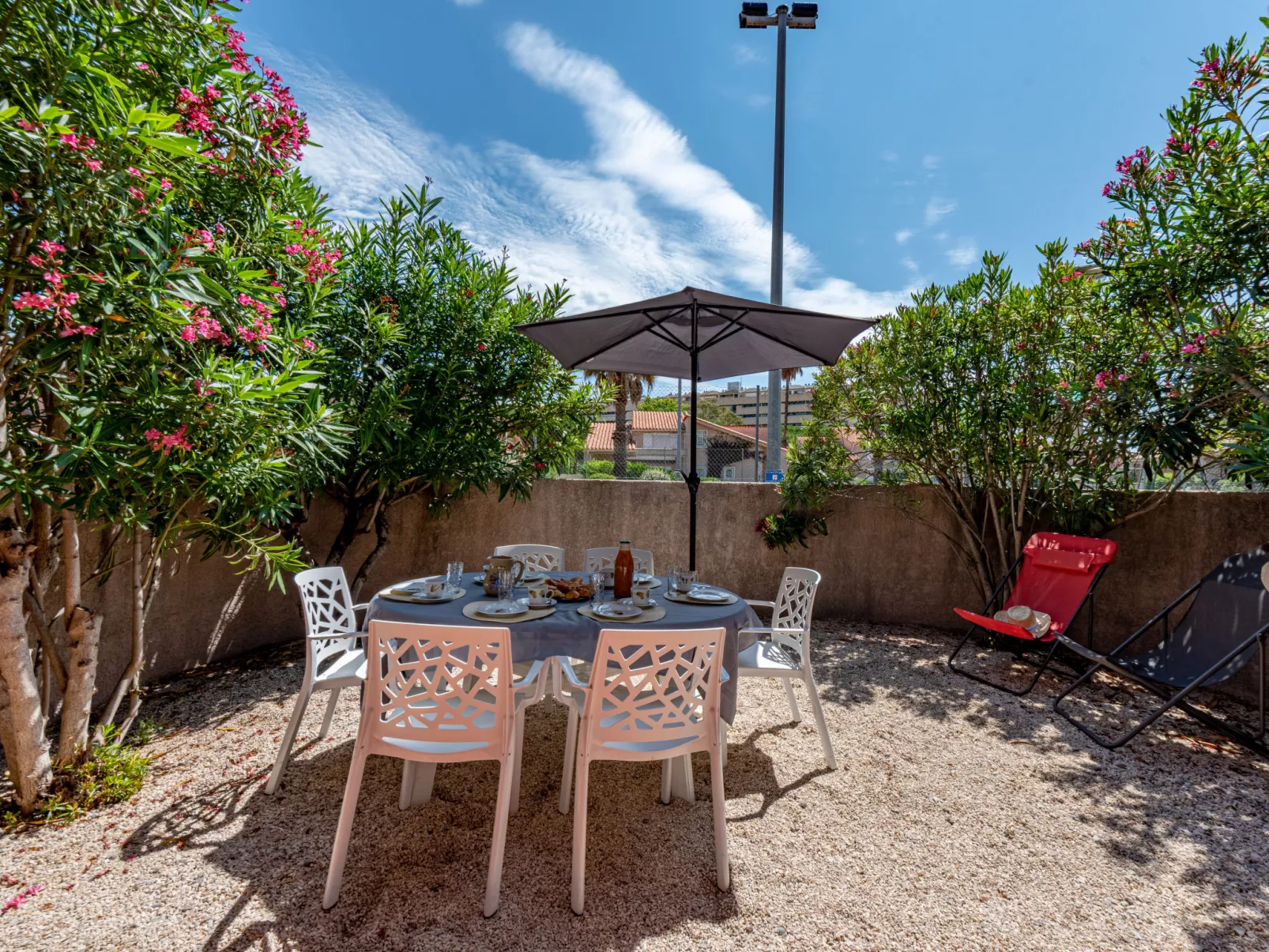 Le Clos de St Cyprien-Outside