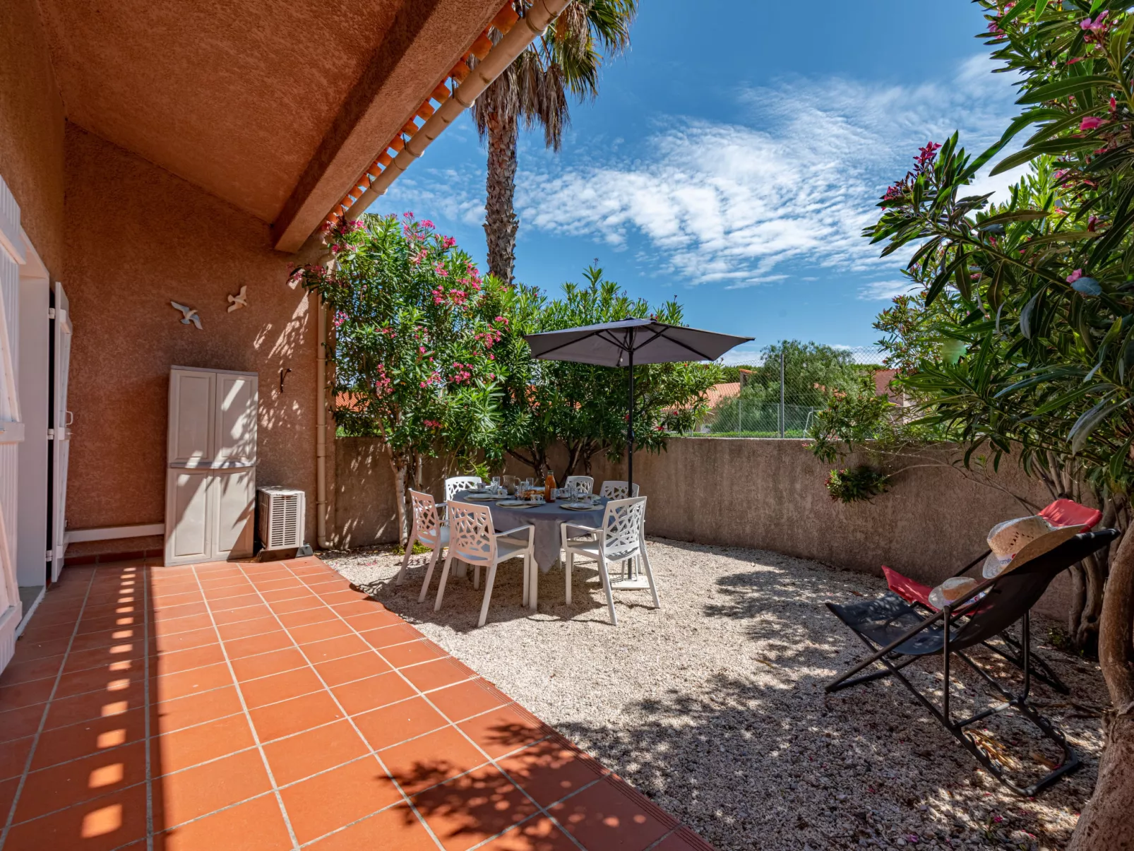 Le Clos de St Cyprien-Outside