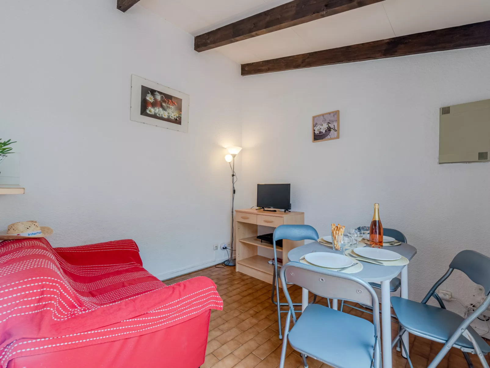 Le Hameau des Capellans-Inside