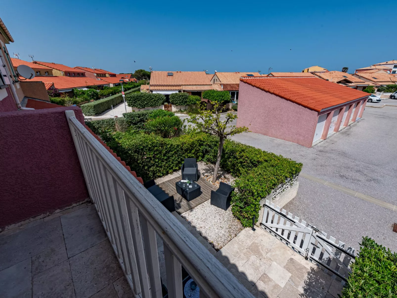 Les Bastides du Cap II-Outside