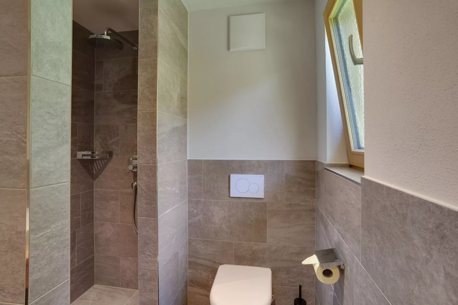 Chalet 97-Bathroom