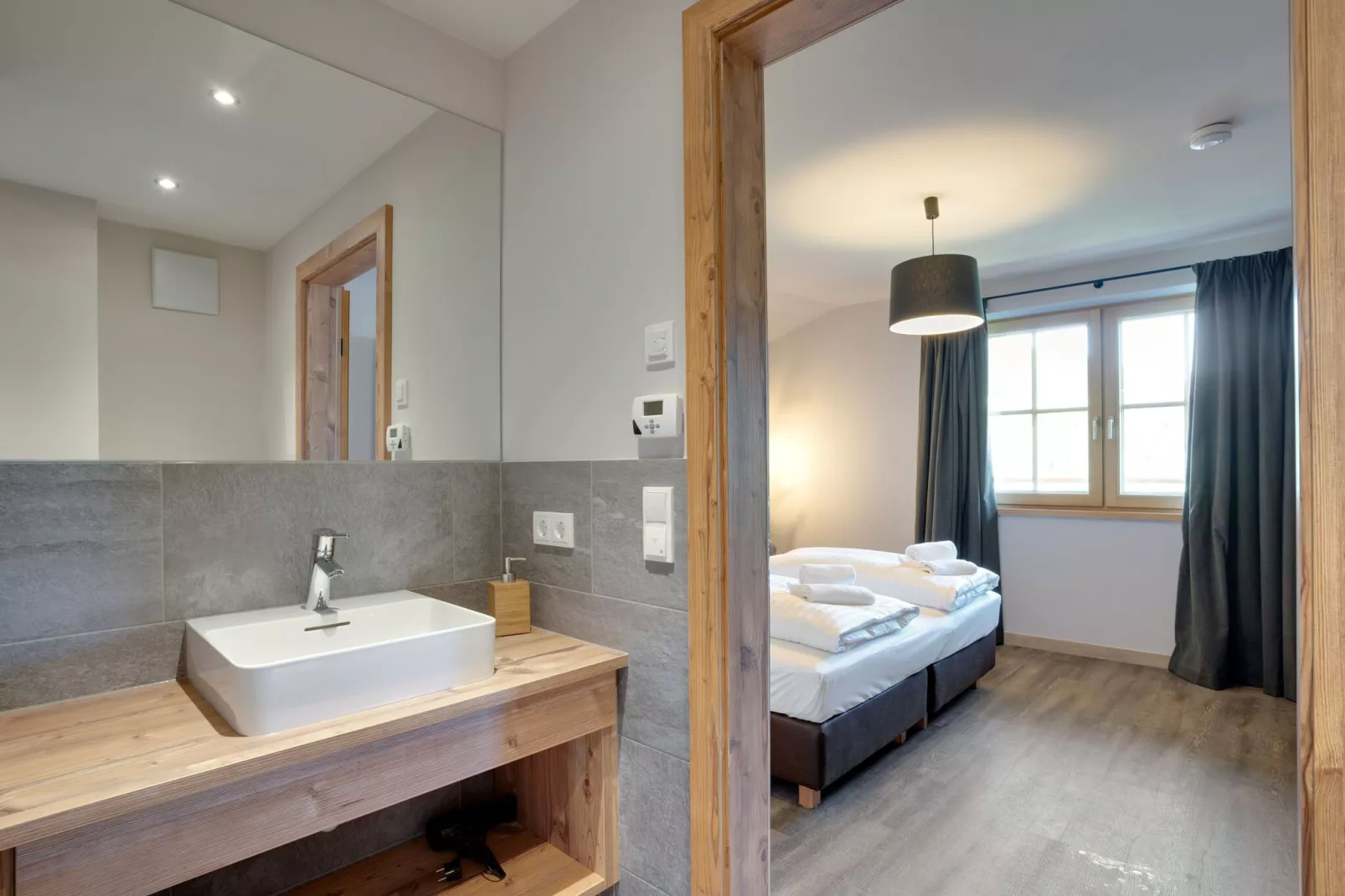 Chalet 97-Bathroom