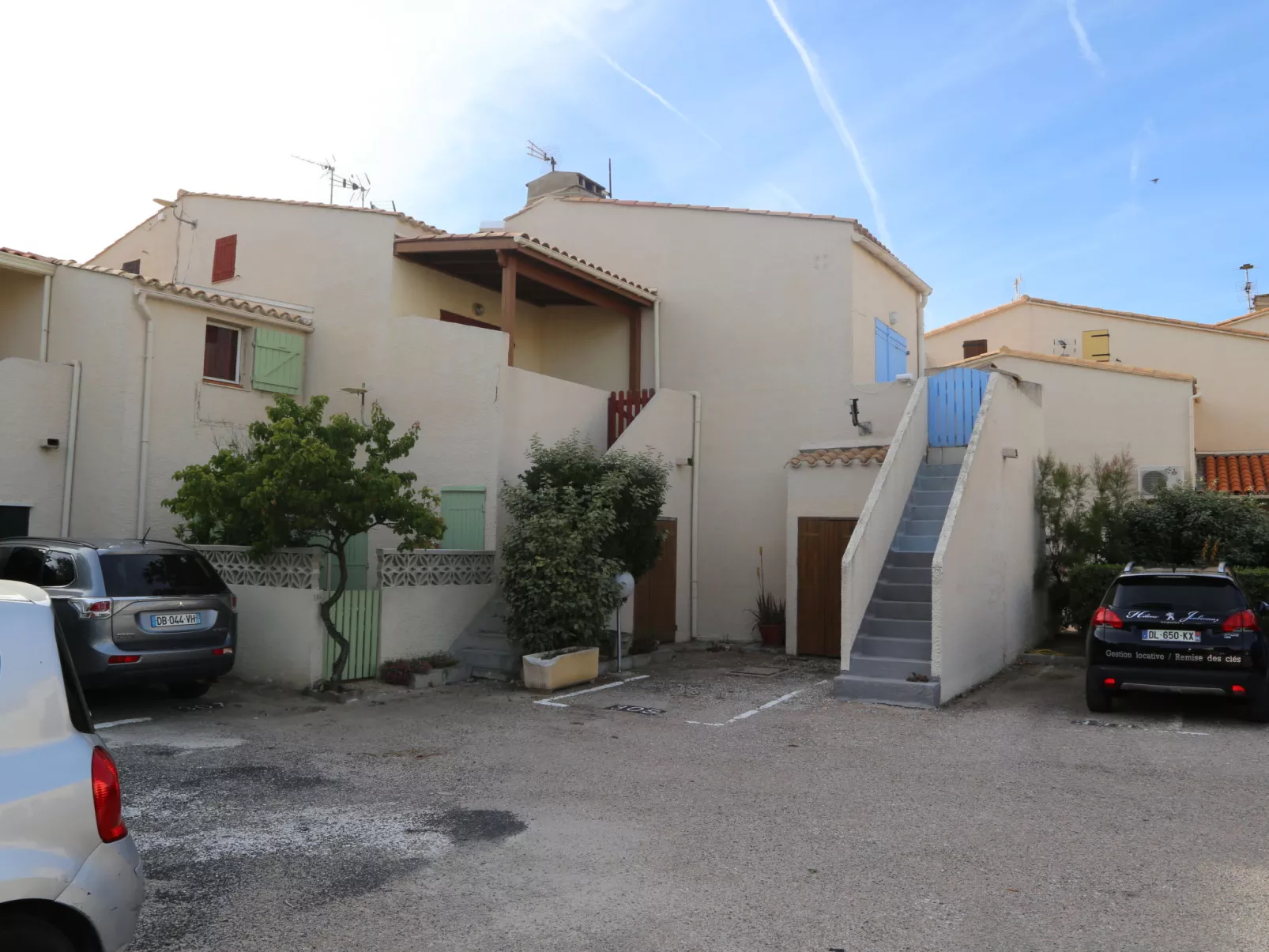 Les Cabestans 1,2,3-Outside