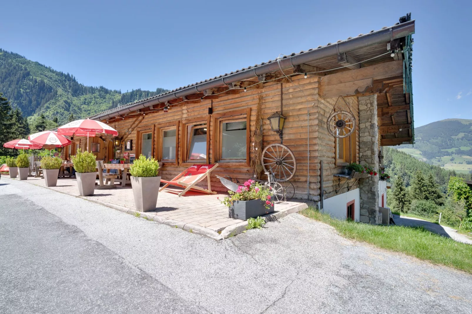 Chalet 97-Terrace balcony