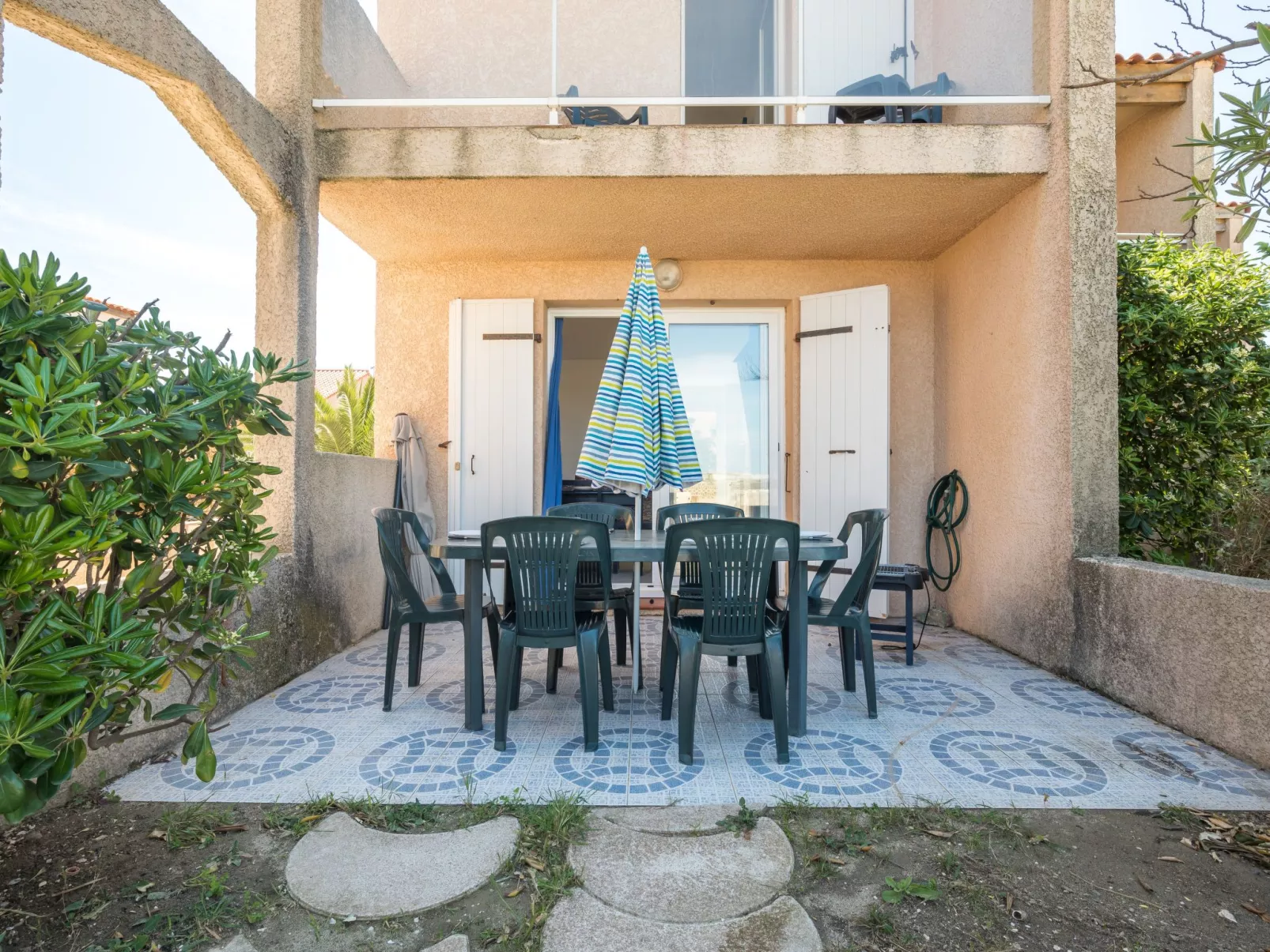 Bastides de la Mer-Draußen