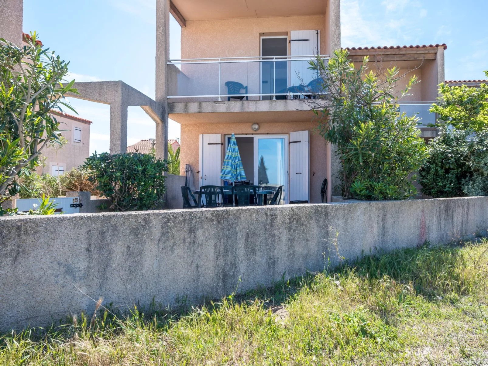 Bastides de la Mer-Draußen