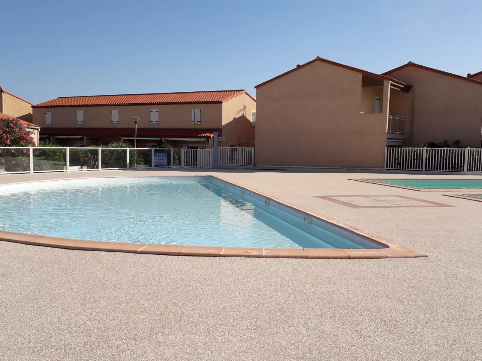 Bastides de la Mer-Draußen