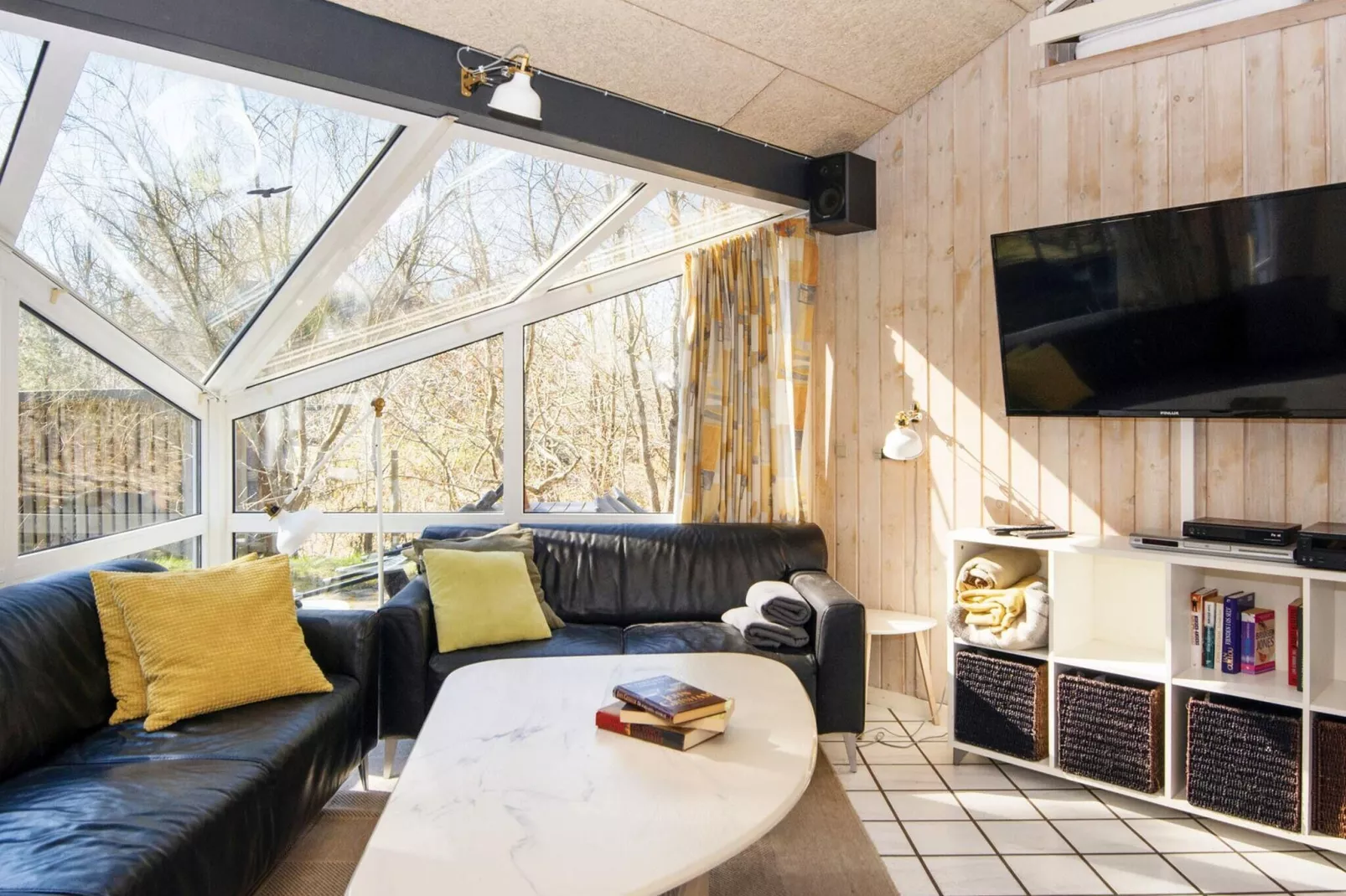 12 person holiday home in Glesborg