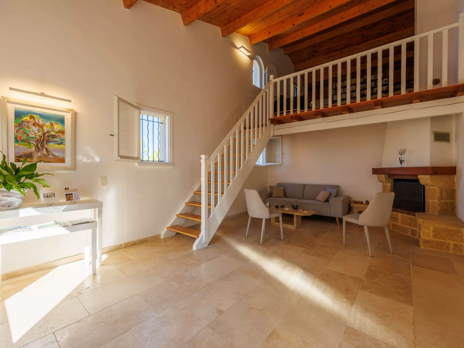 Les Garrigues d'Ozilhan-Inside