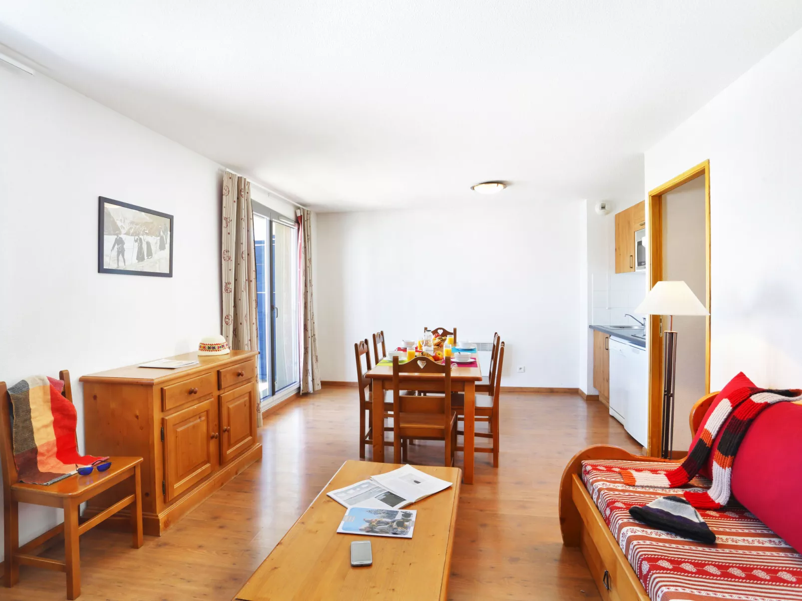 Le Hameau de Balestas-Inside
