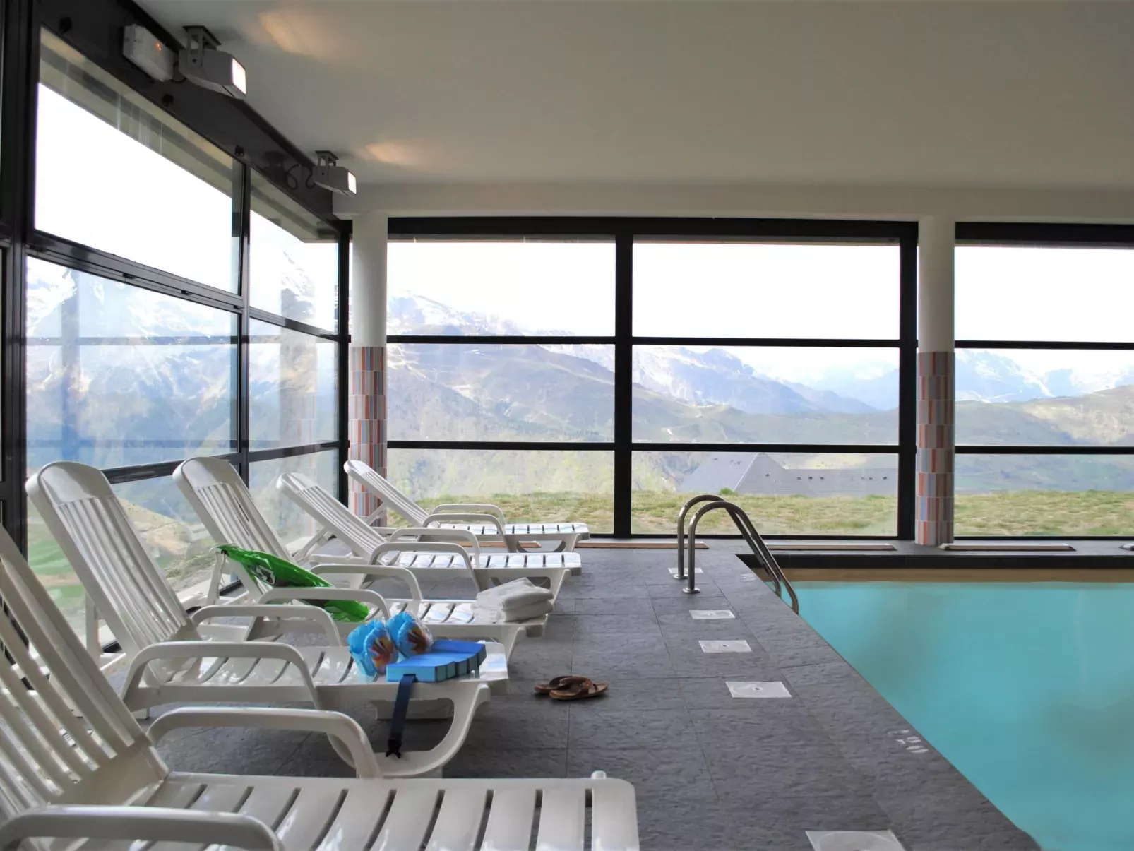 Le Hameau de Balestas-Inside