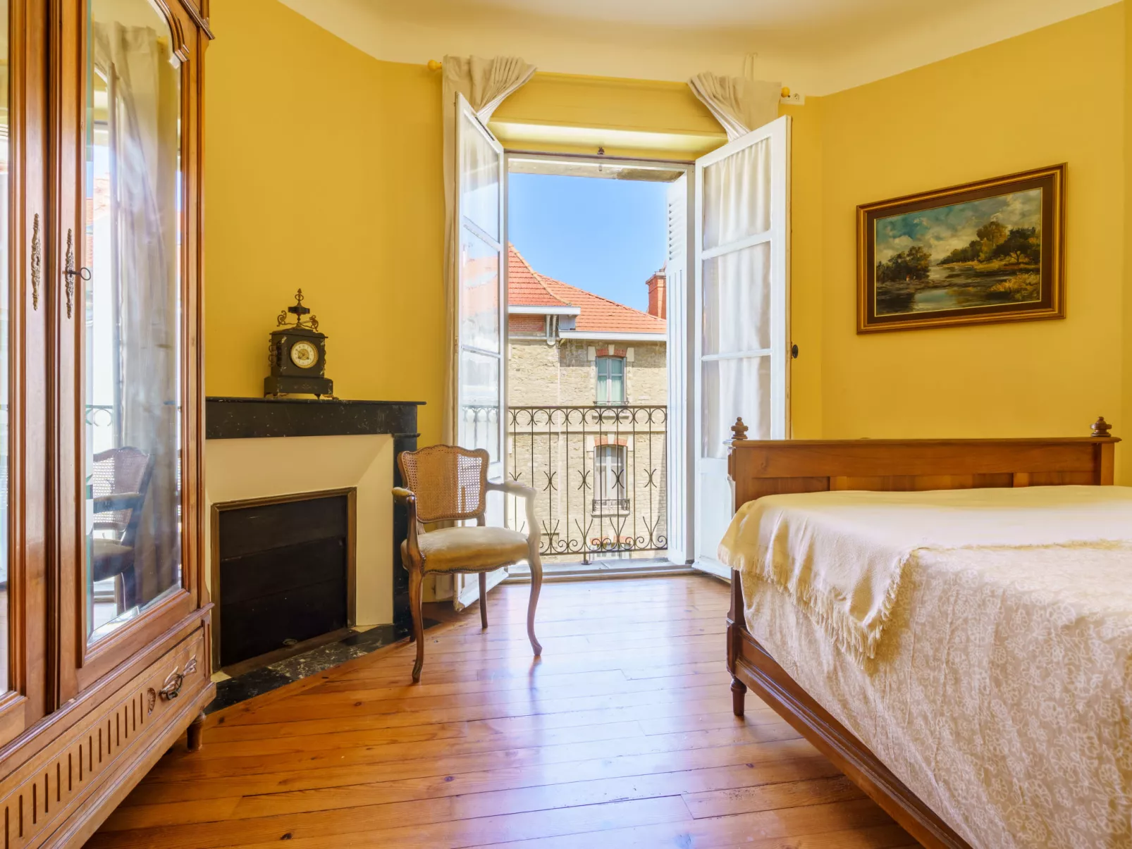Maison Simonne-Inside