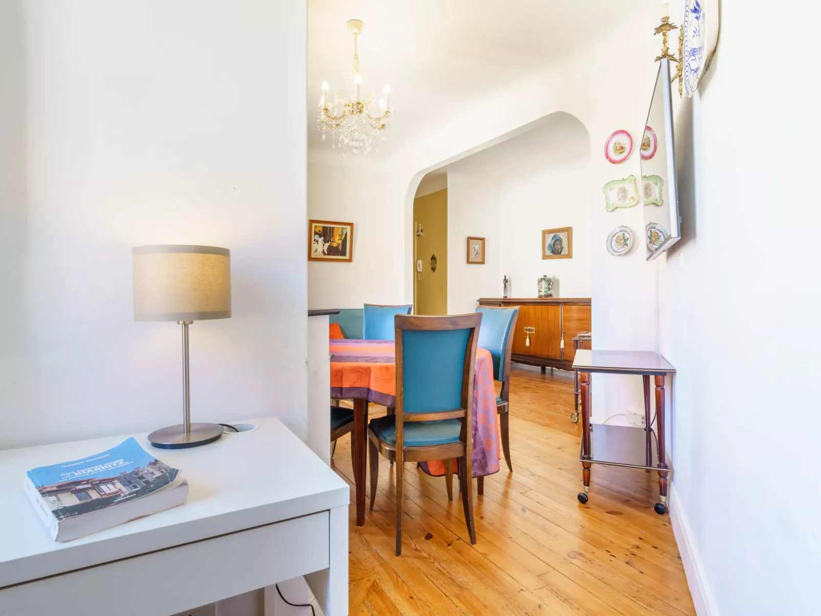 Maison Simonne-Inside