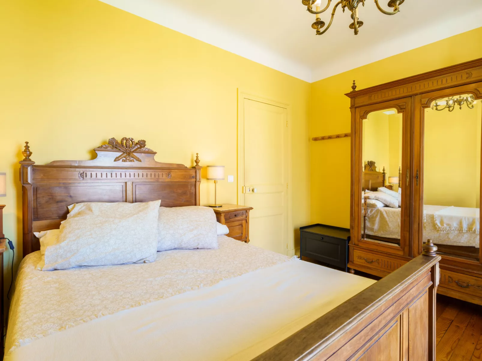 Maison Simonne-Inside