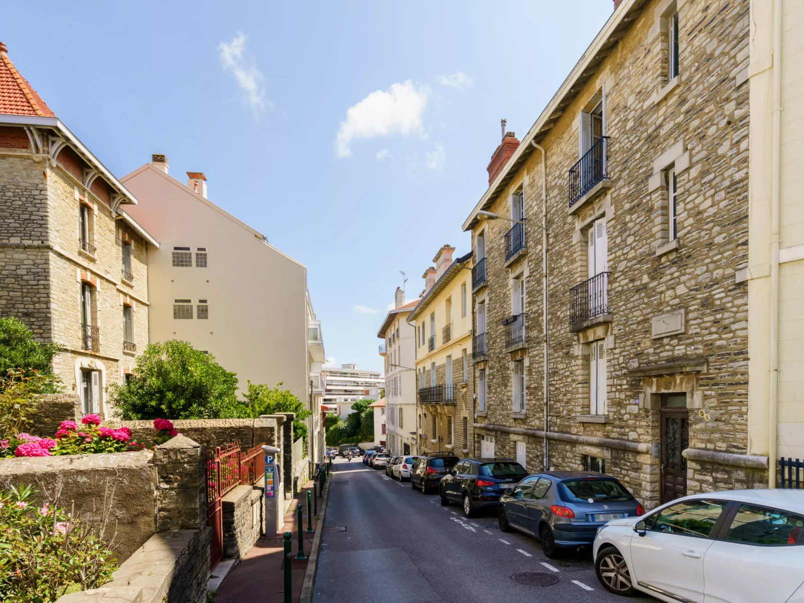 Maison Simonne-Outside