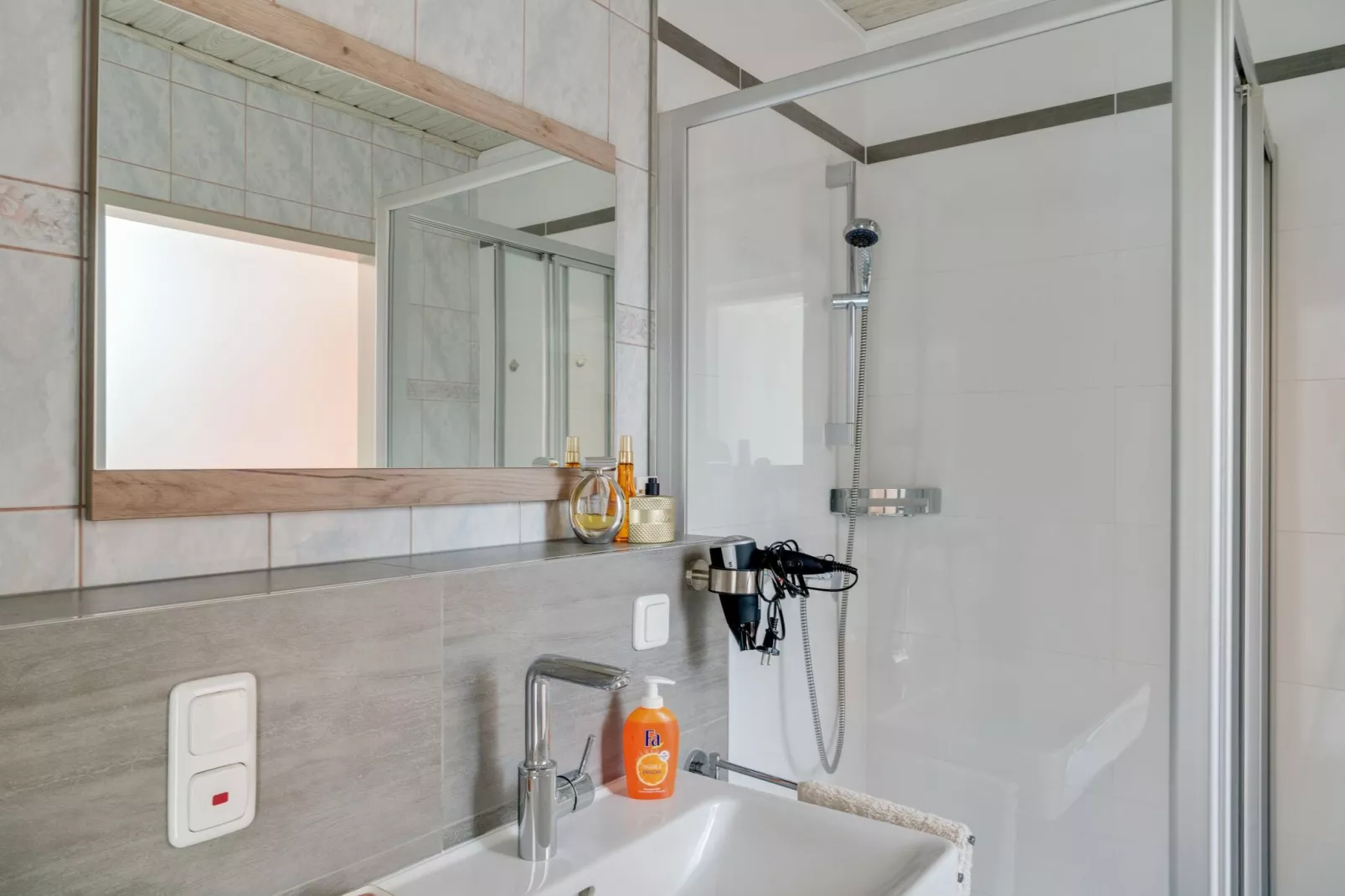 Haabergstrasse 20-Salle de bain