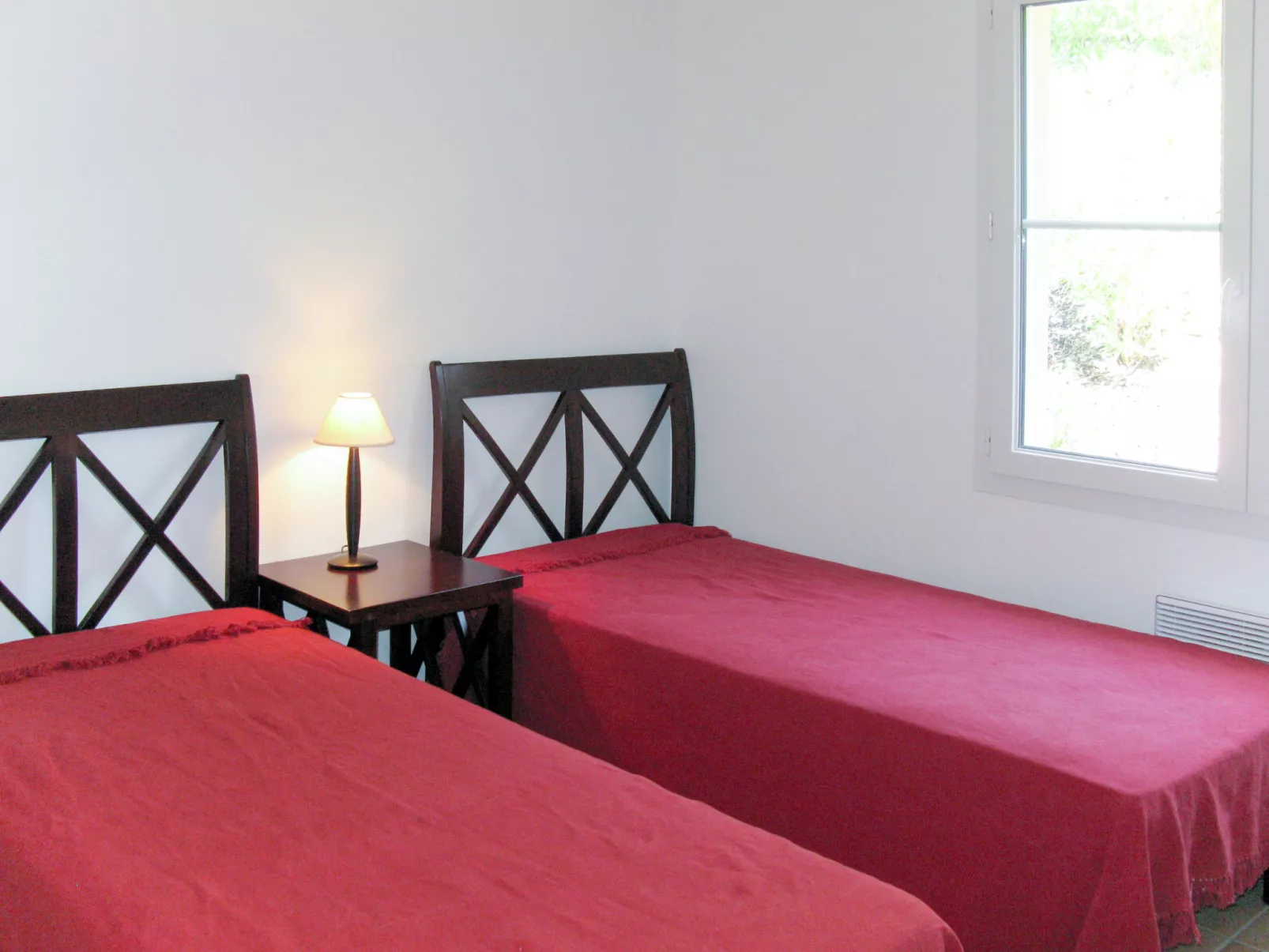 Atlantic Green-Drinnen