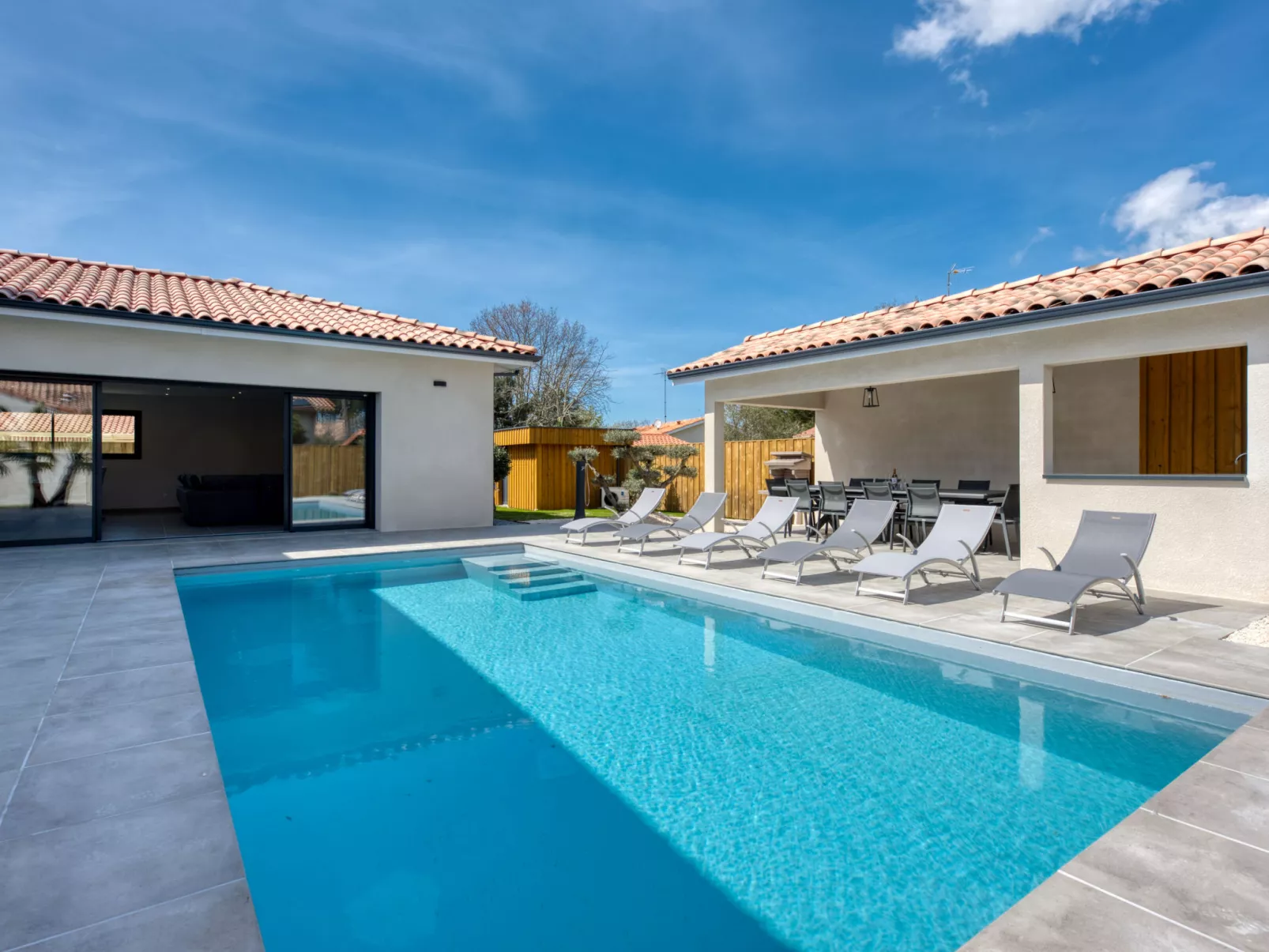 Villa des écureuils-Outside