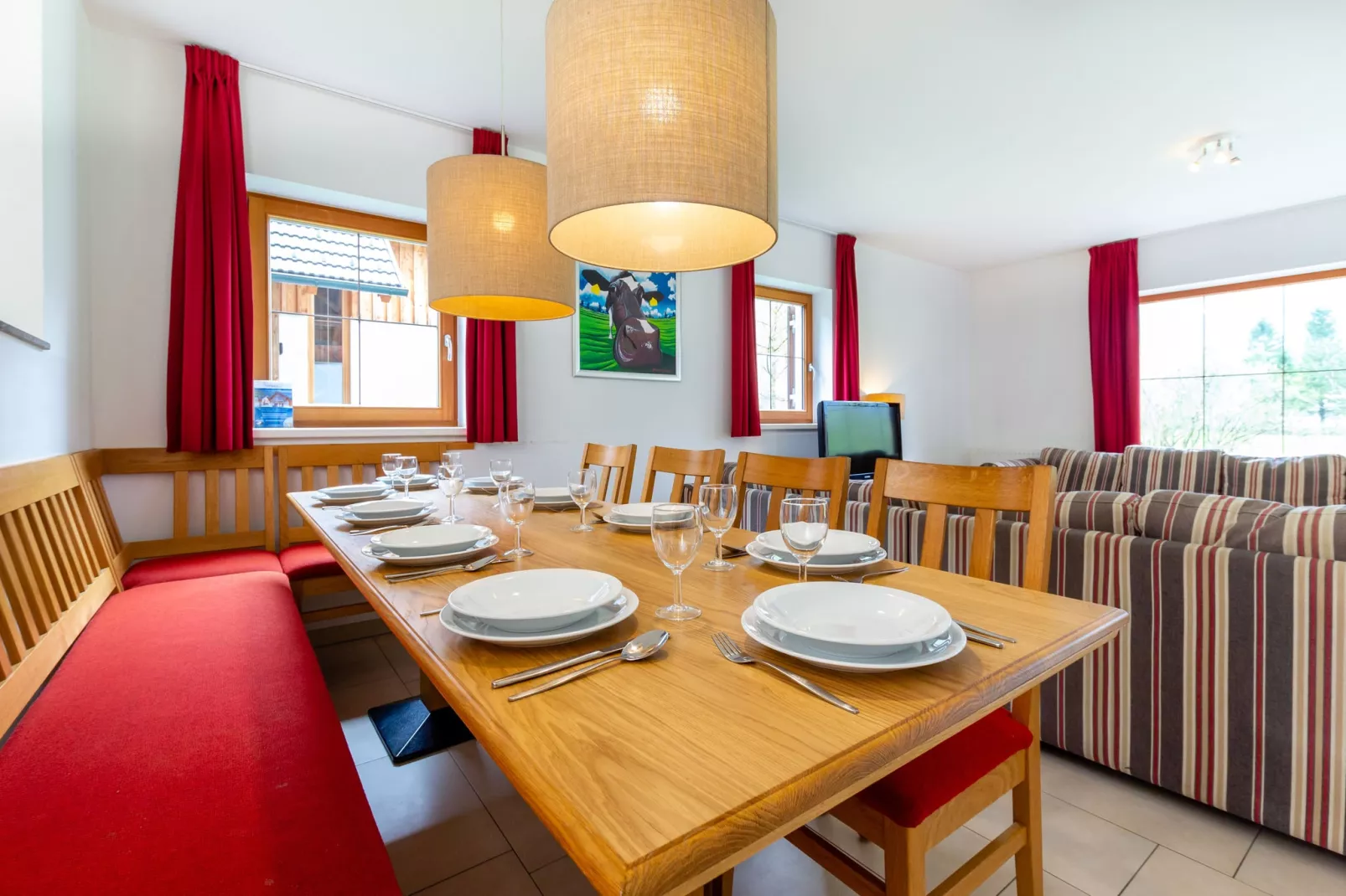 Luxery Salzkammergut Chalet E-Dining room